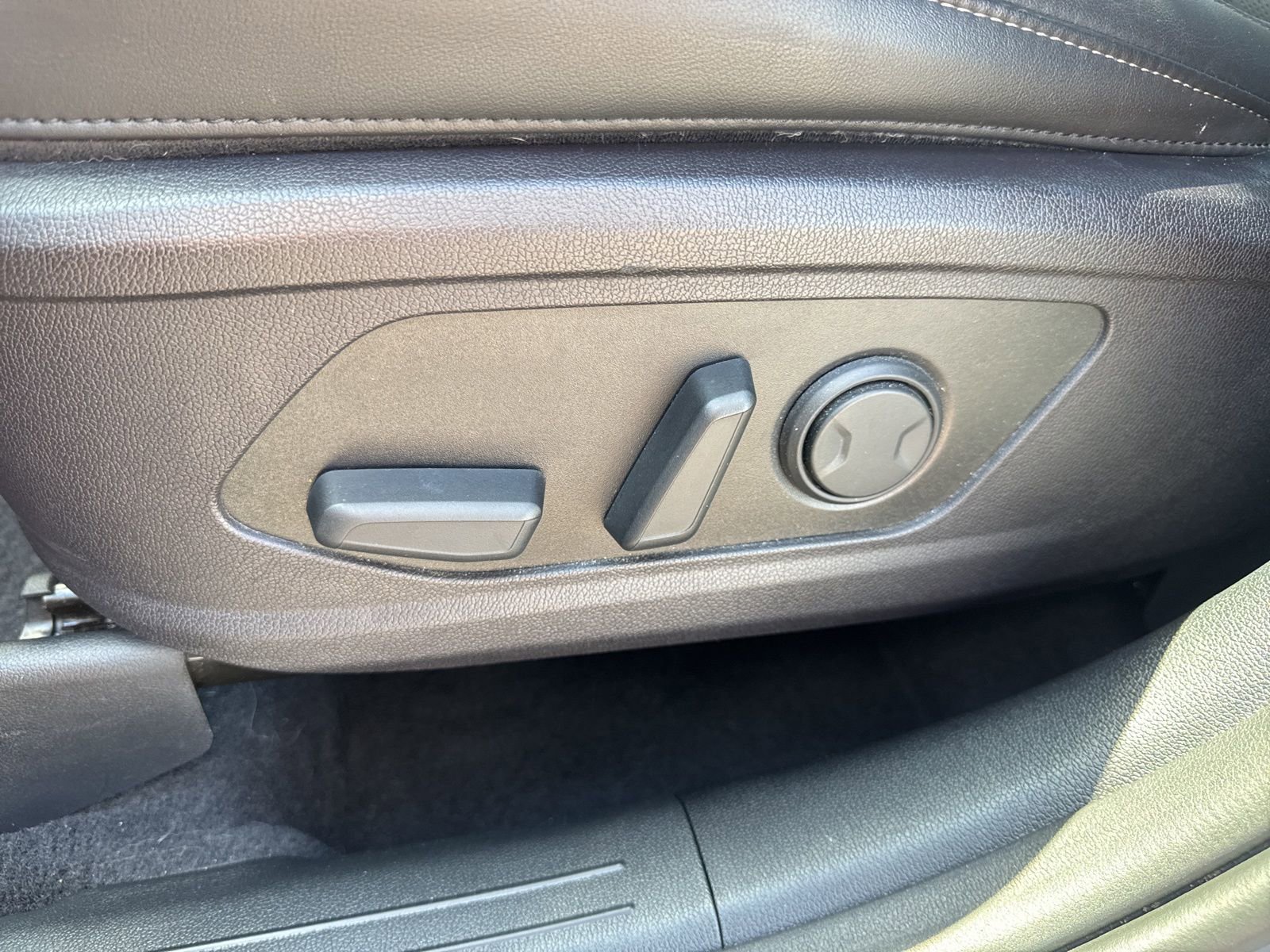 Used 2022 Kia Sorento SX AWD/4WD image 23