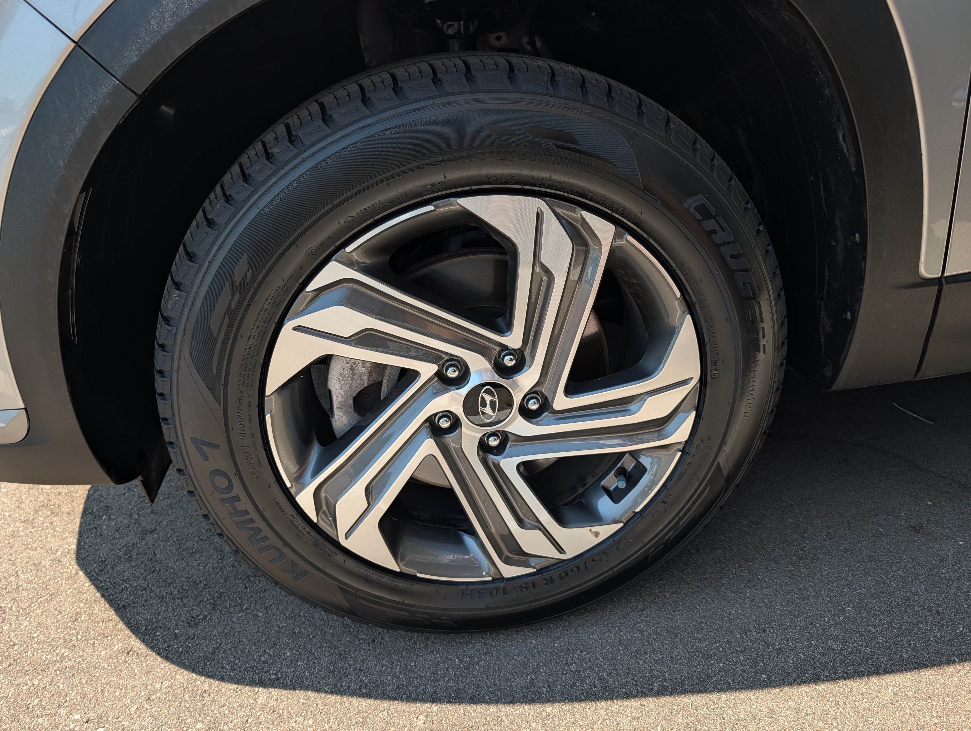 Certified 2023 Hyundai Santa Fe SEL AWD/4WD image 15