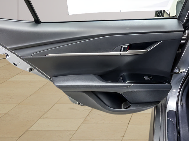 Certified 2025 Toyota Camry SE FWD image 16