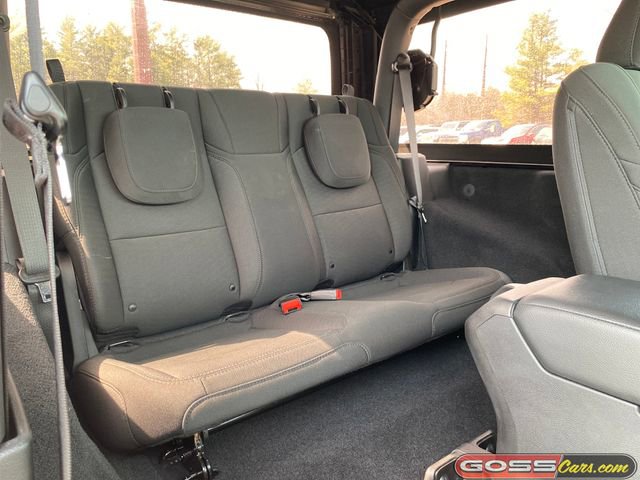 Used 2020 Jeep Wrangler Sport image 7