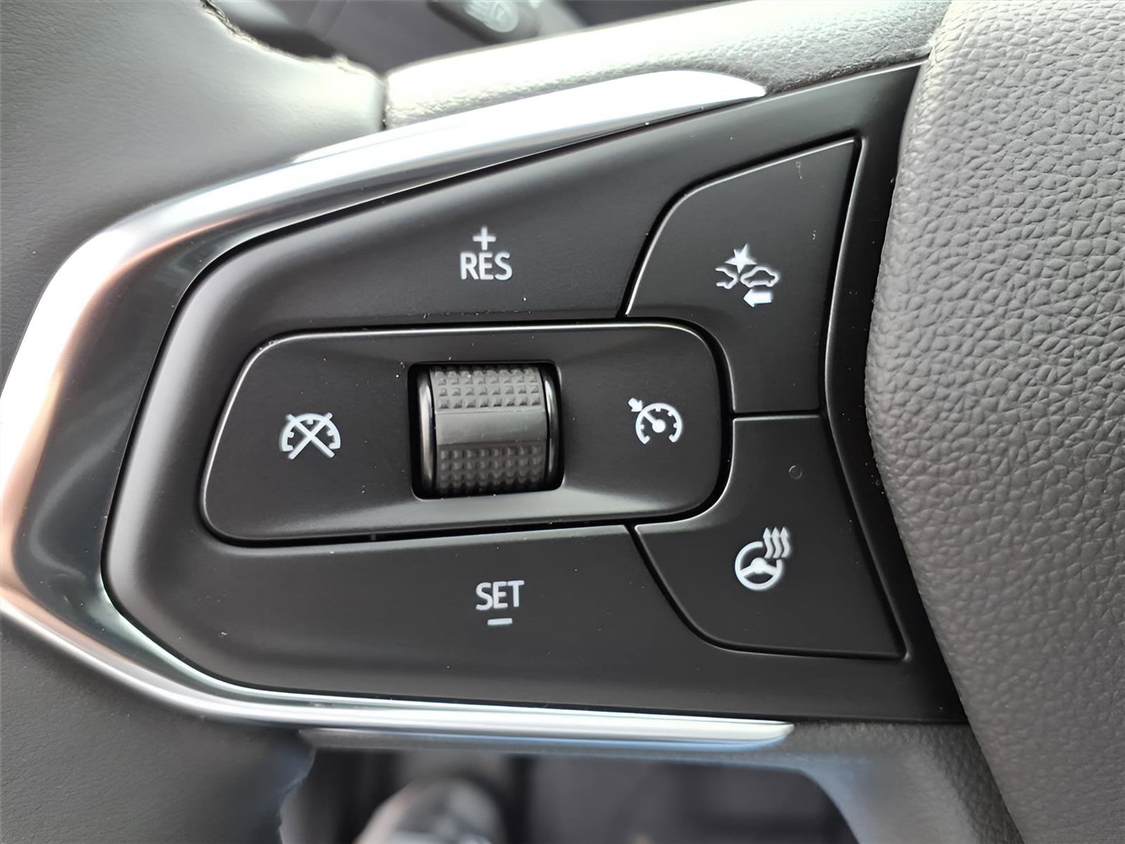 New 2026 Chevrolet Trax ACTIV w/ Sunroof Package image 19