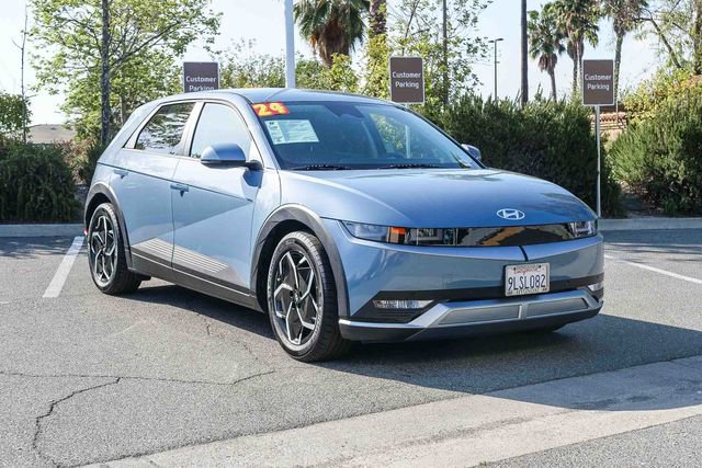 Certified 2024 Hyundai Ioniq 5 SEL RWD image 3