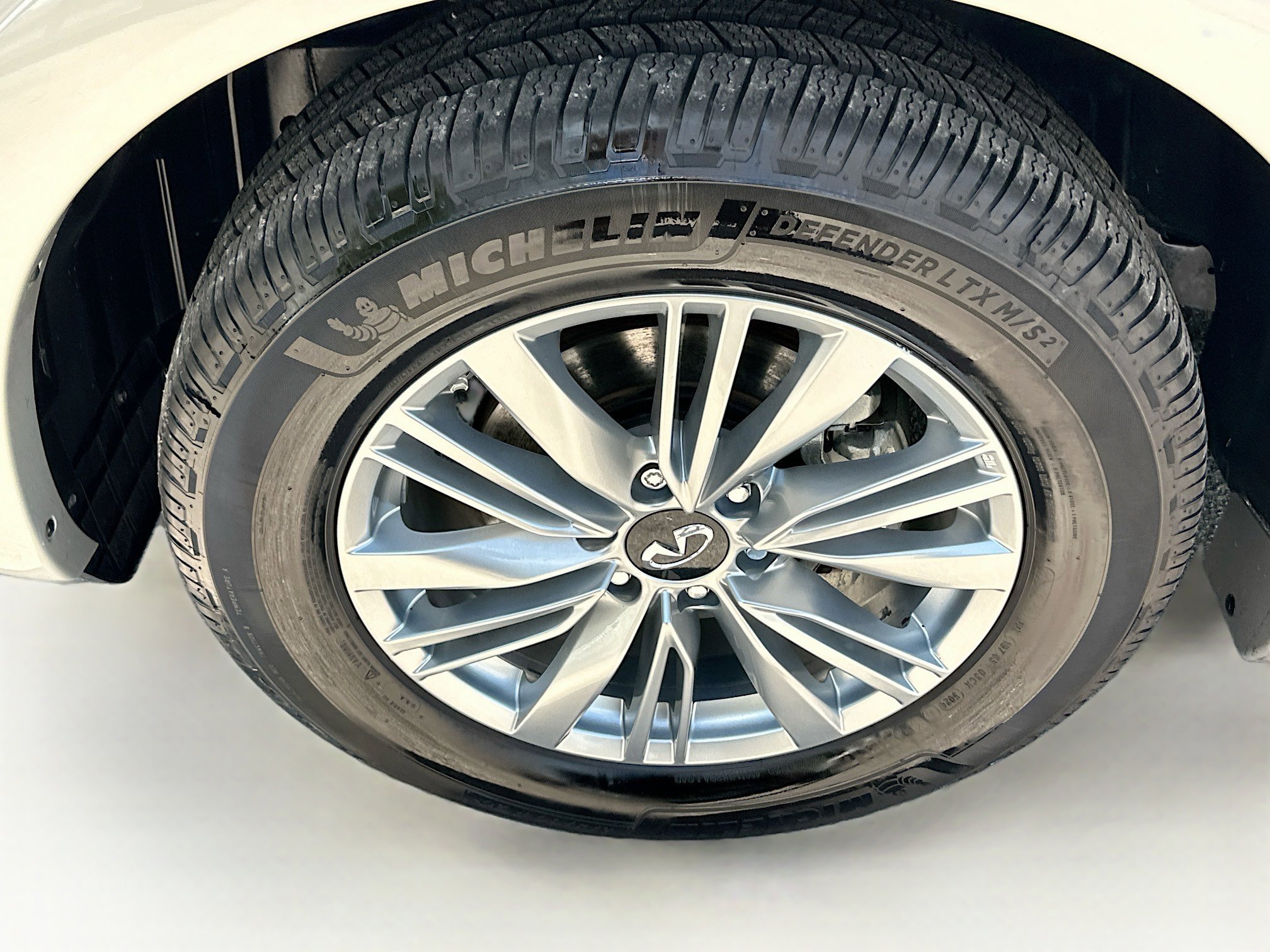 Used 2022 INFINITI QX80 Luxe w/ Cargo Package RWD image 35