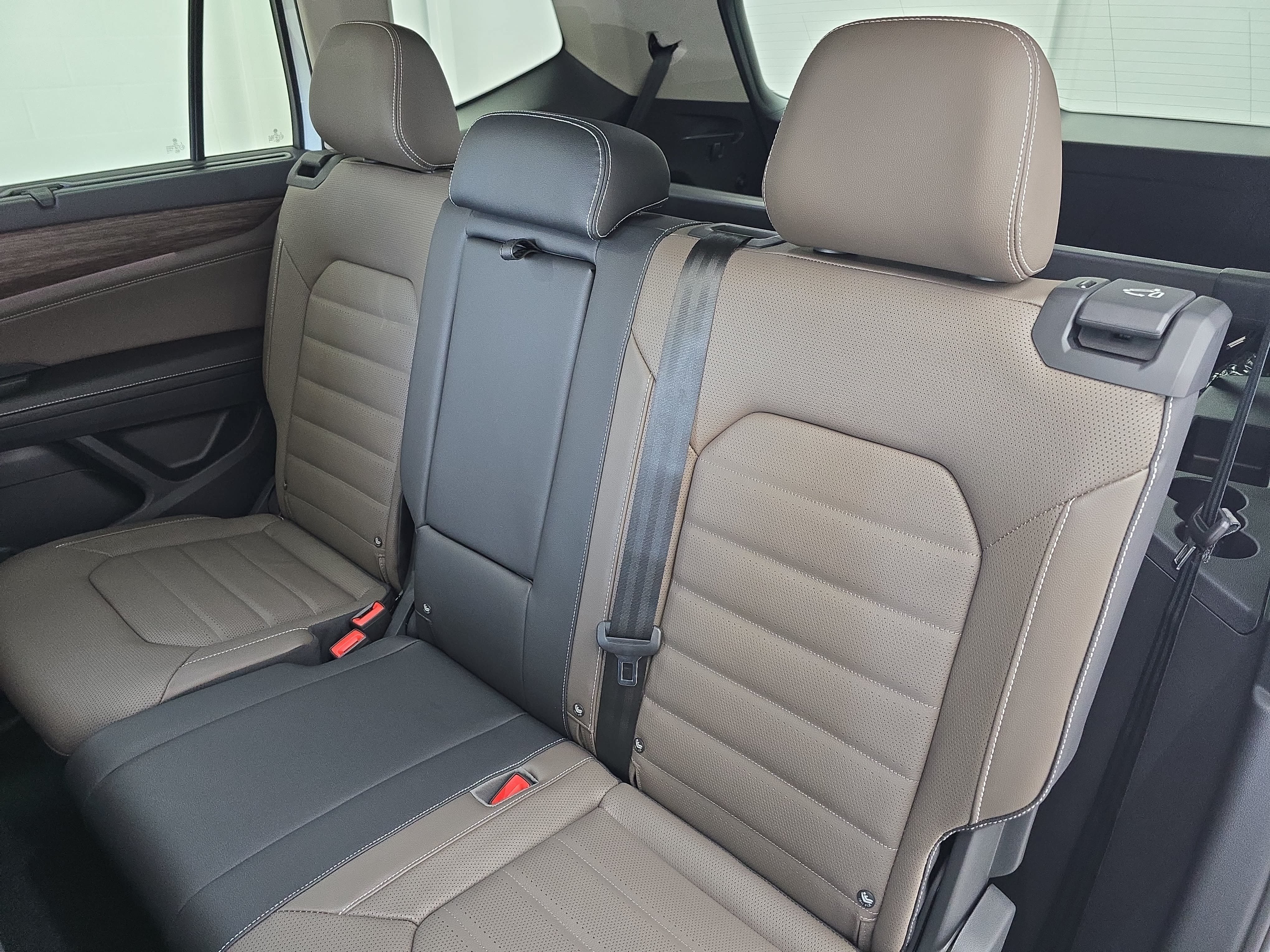 New 2026 Volkswagen Atlas SEL AWD/4WD image 14