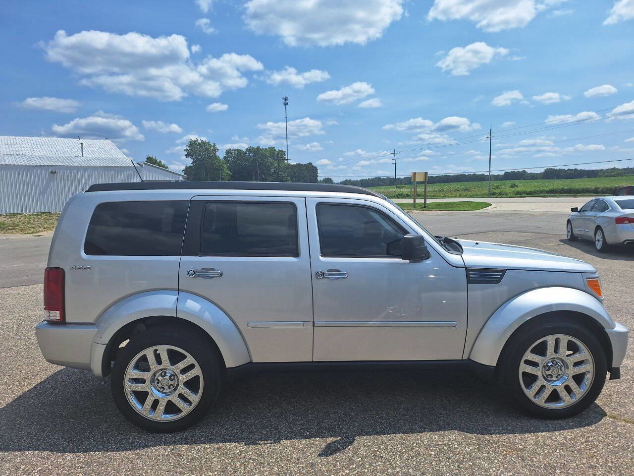 Used 2011 Dodge Nitro Heat image 3