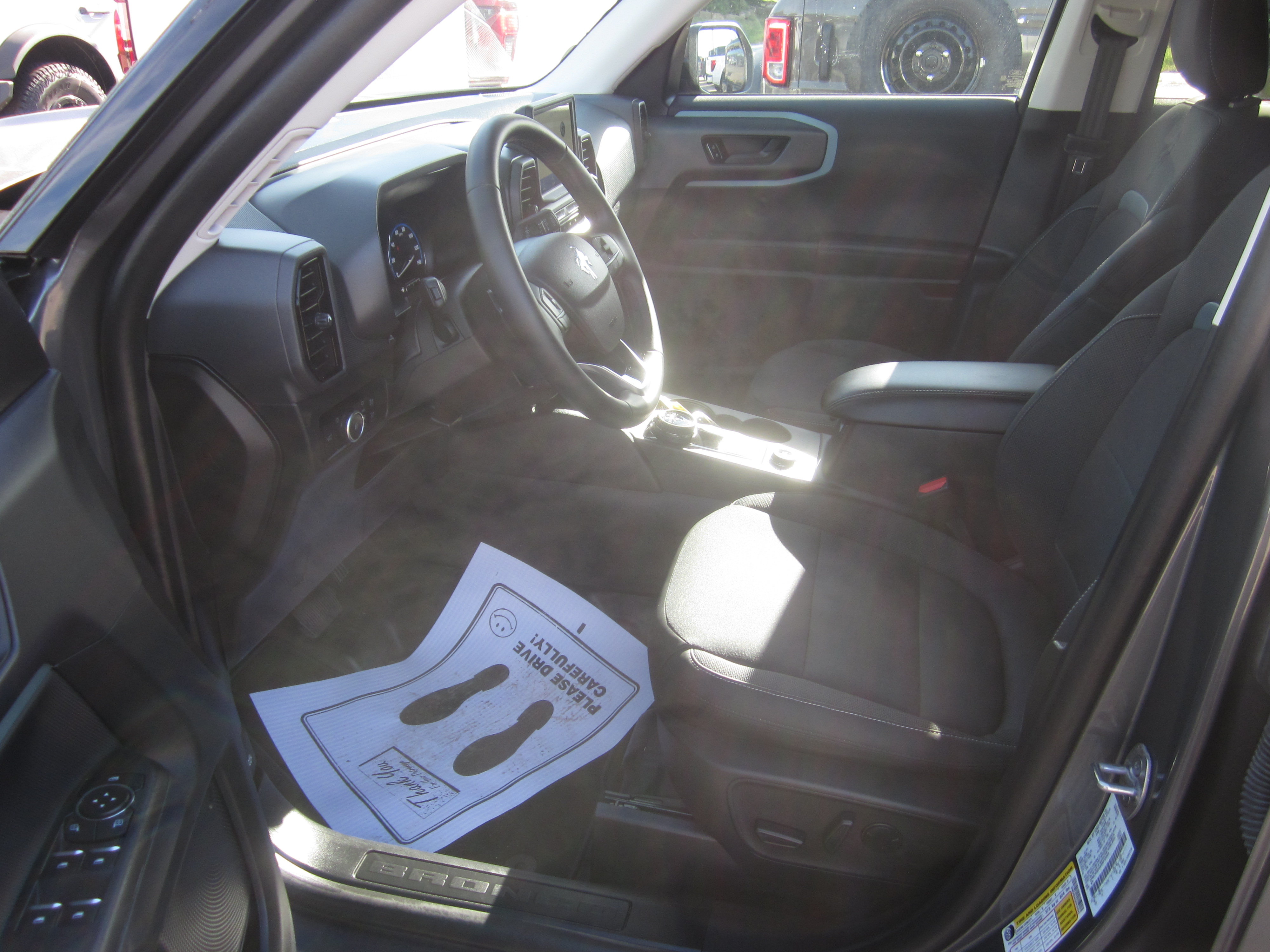 Used 2024 Ford Bronco Sport Badlands AWD/4WD image 10