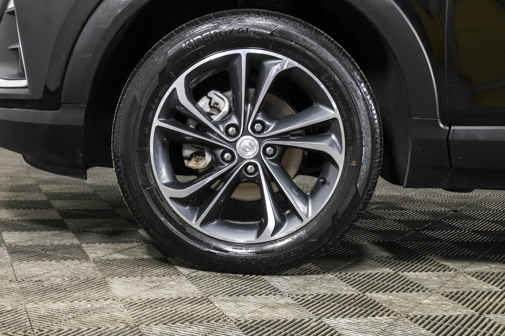 Used 2023 Buick Encore GX Select w/ Safety Package II AWD/4WD image 19