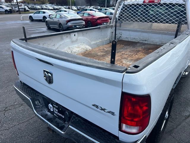 Used 2016 RAM 2500 Tradesman w/ Chrome Appearance Group AWD/4WD image 8