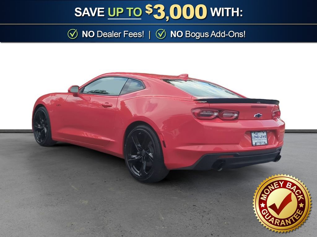 Used 2022 Chevrolet Camaro LT RWD image 4