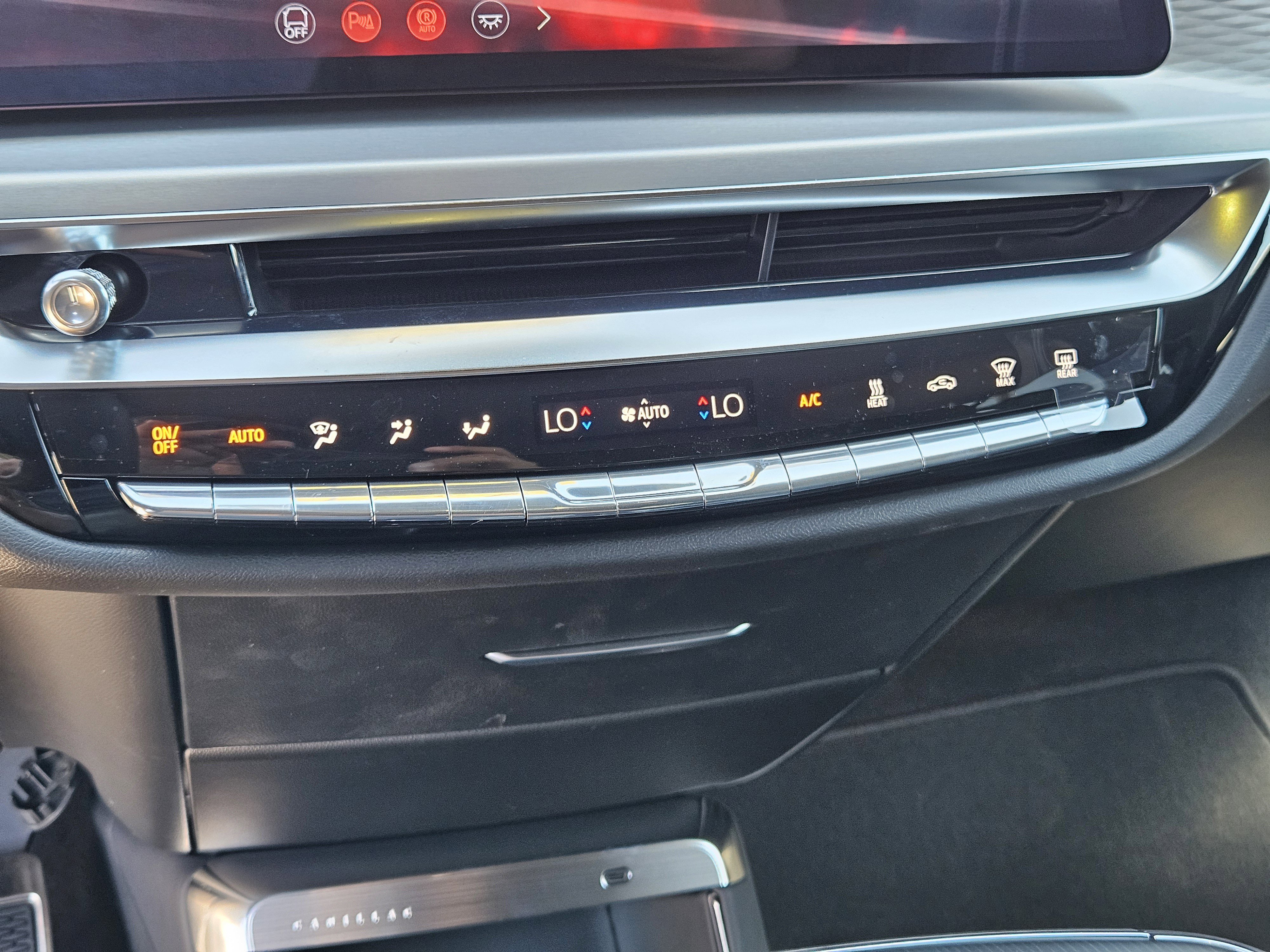 New 2026 Cadillac Lyriq V image 28