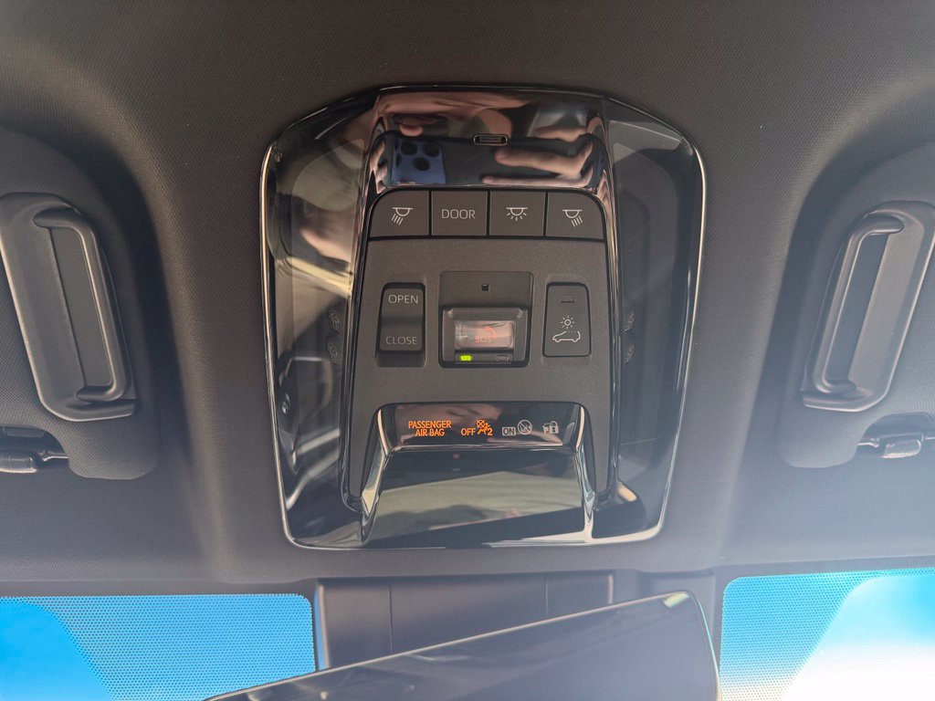 Certified 2023 Toyota Venza Limited AWD/4WD image 24