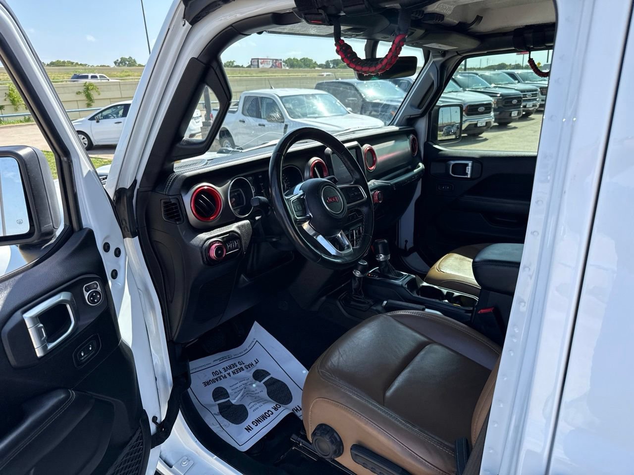 Used 2020 Jeep Wrangler Unlimited Rubicon AWD/4WD image 21