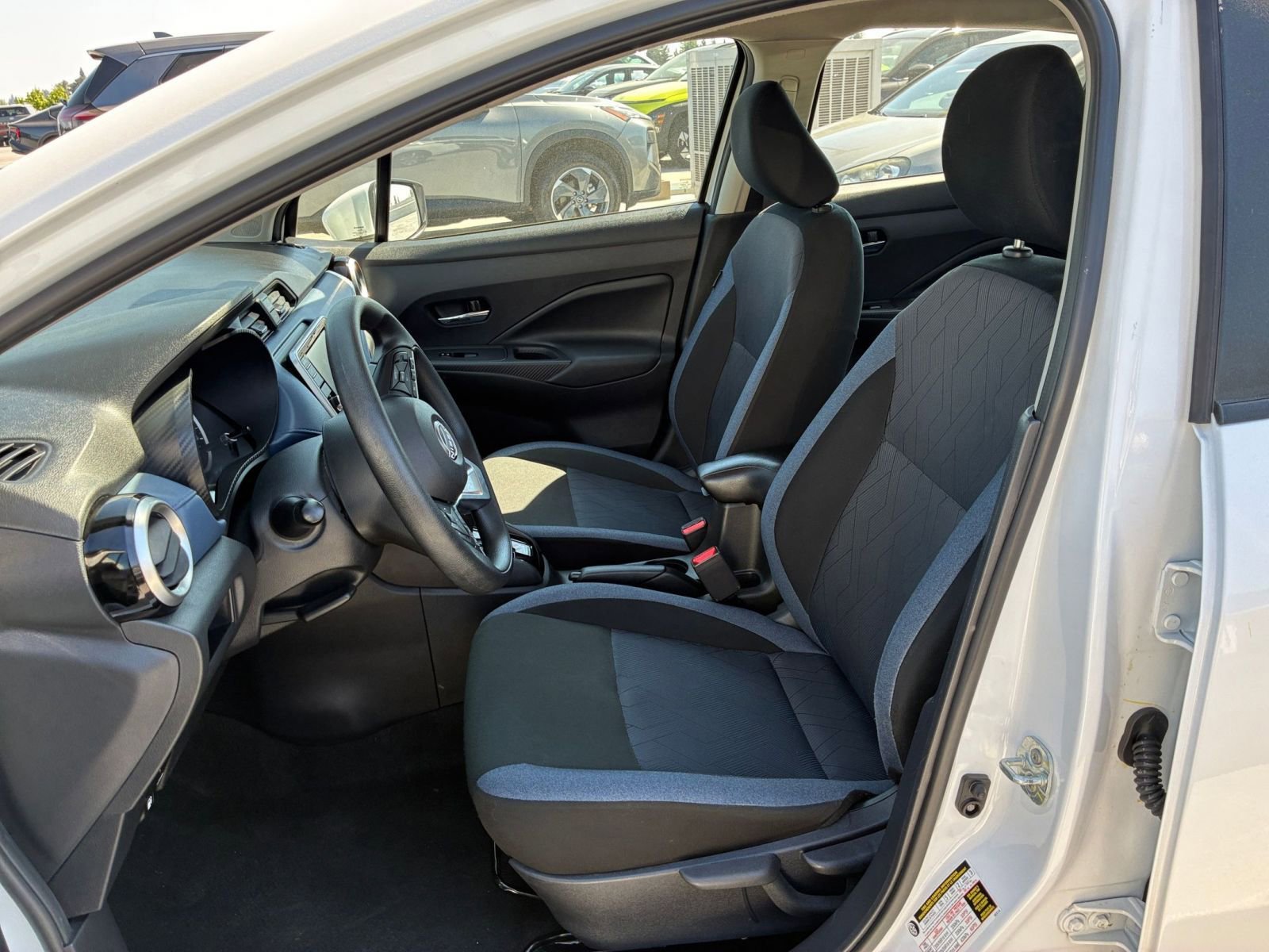 Used 2025 Nissan Versa SV image 24