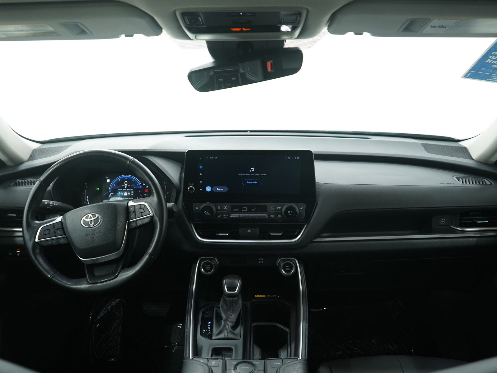 Used 2024 Toyota Grand Highlander XLE image 13