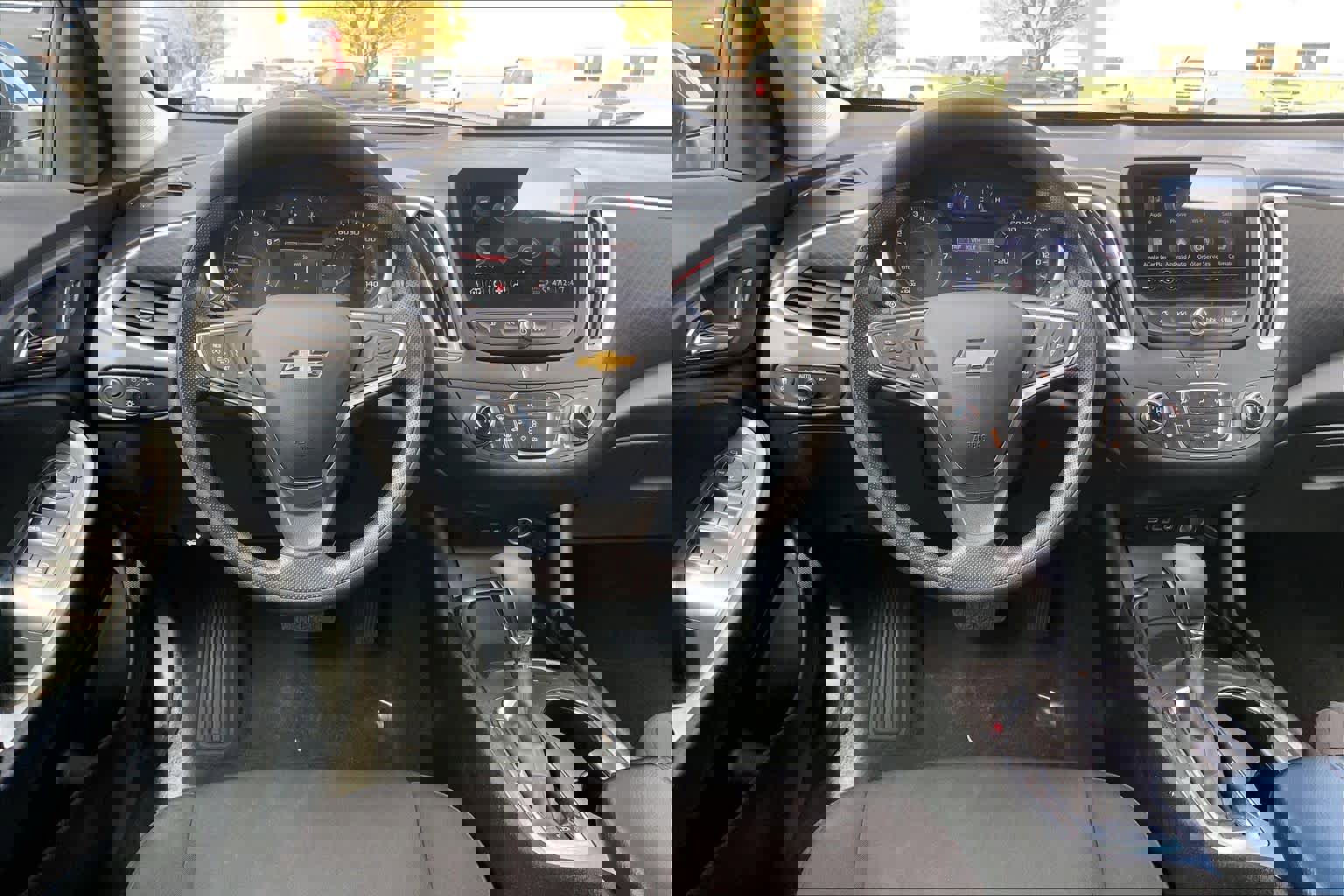 Used 2024 Chevrolet Malibu LT image 5