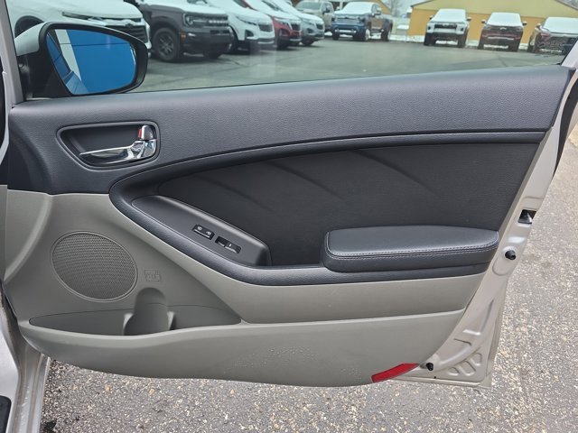 Used 2015 Kia Forte LX image 14