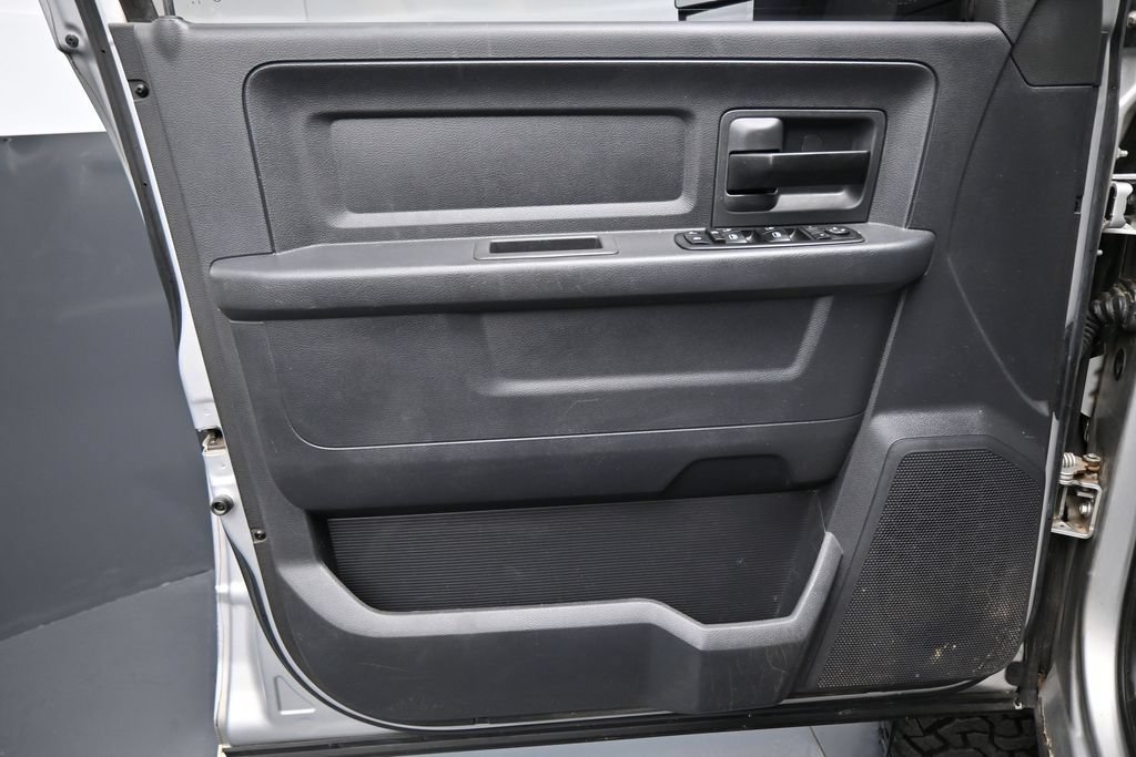 Used 2011 RAM 3500 ST w/ ST Popular Equipment Group AWD/4WD image 10