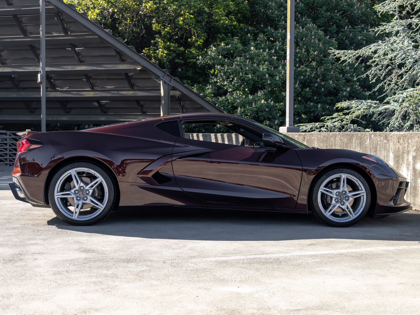 Used 2022 Chevrolet Corvette Stingray Preferred Cpe w/ Engine Appearance Package RWD image 13