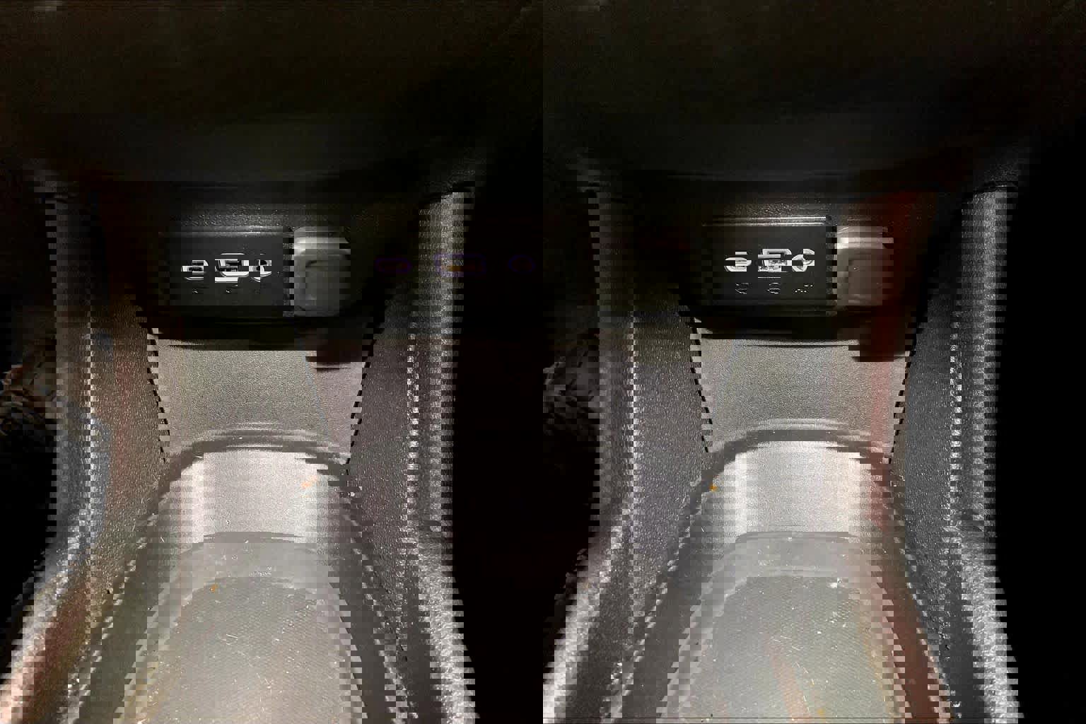 Used 2023 Chevrolet Malibu RS FWD image 34