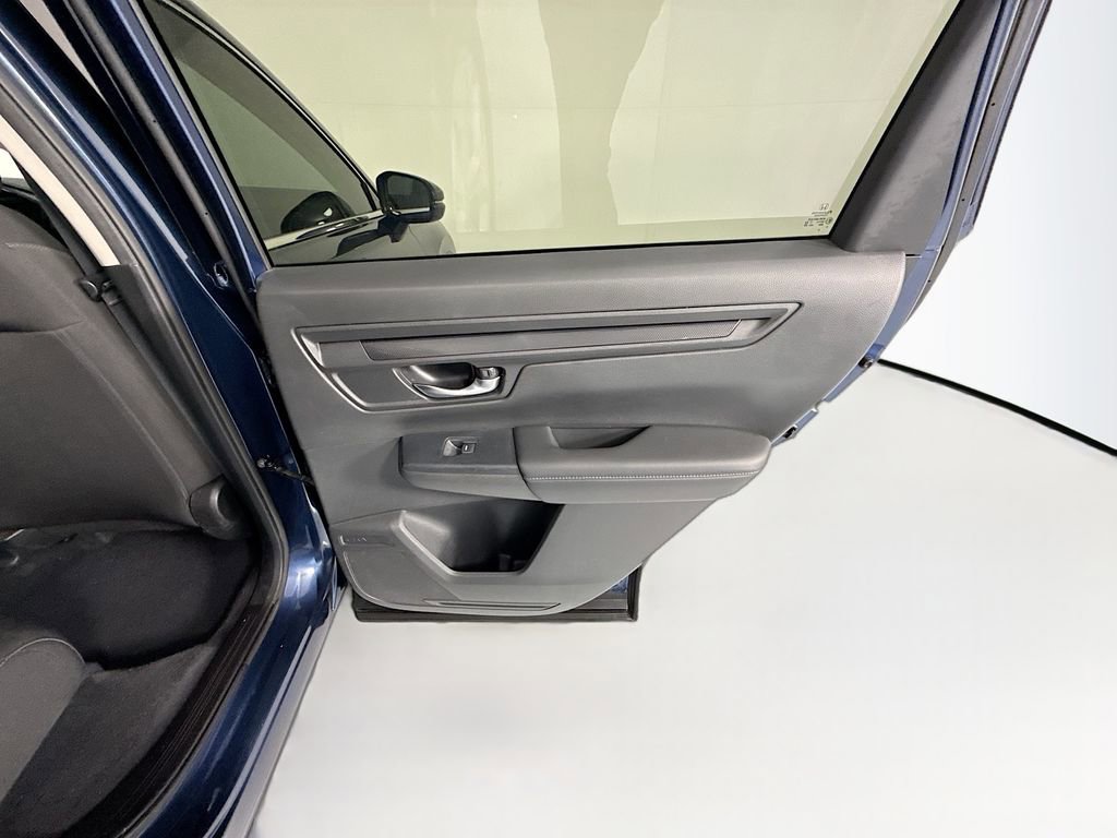 Used 2023 Honda CR-V LX image 27