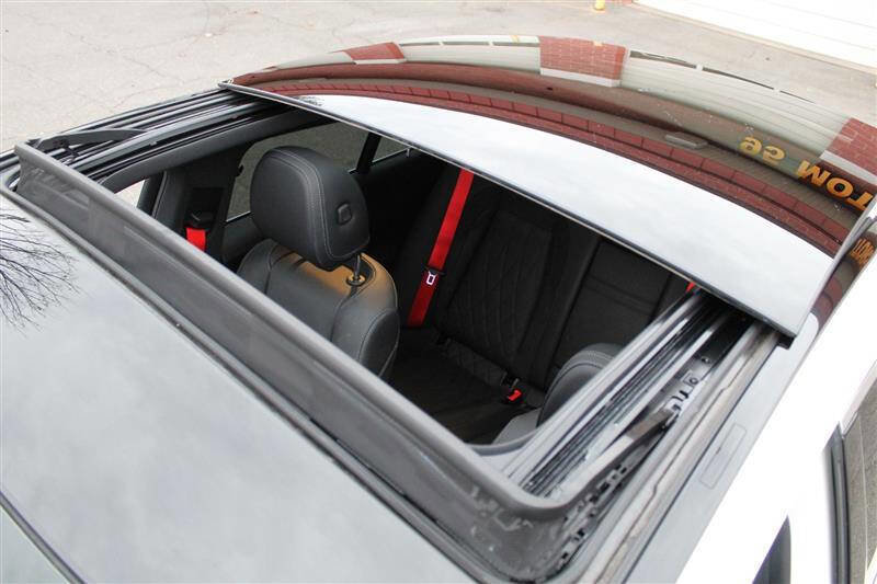 Used 2023 Mercedes-Benz GLE 53 AMG 4MATIC Coupe w/ Parking Assistance Package image 26