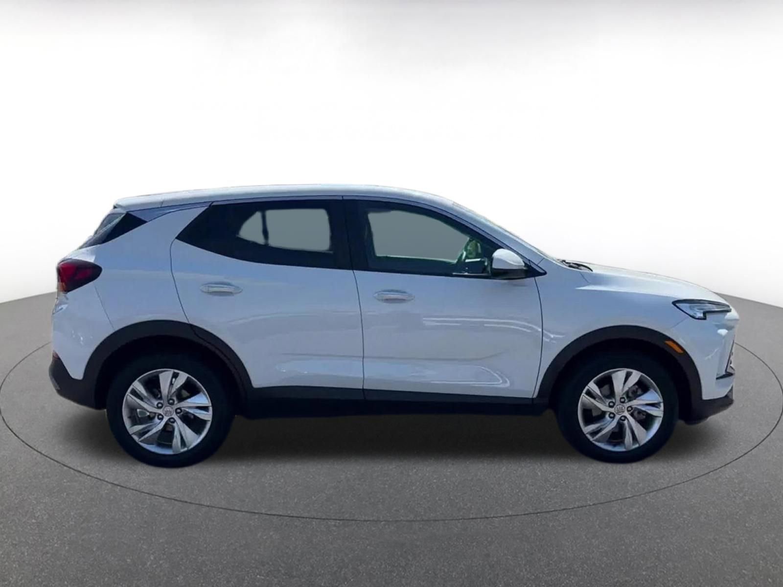 Used 2025 Buick Encore GX Preferred FWD image 16