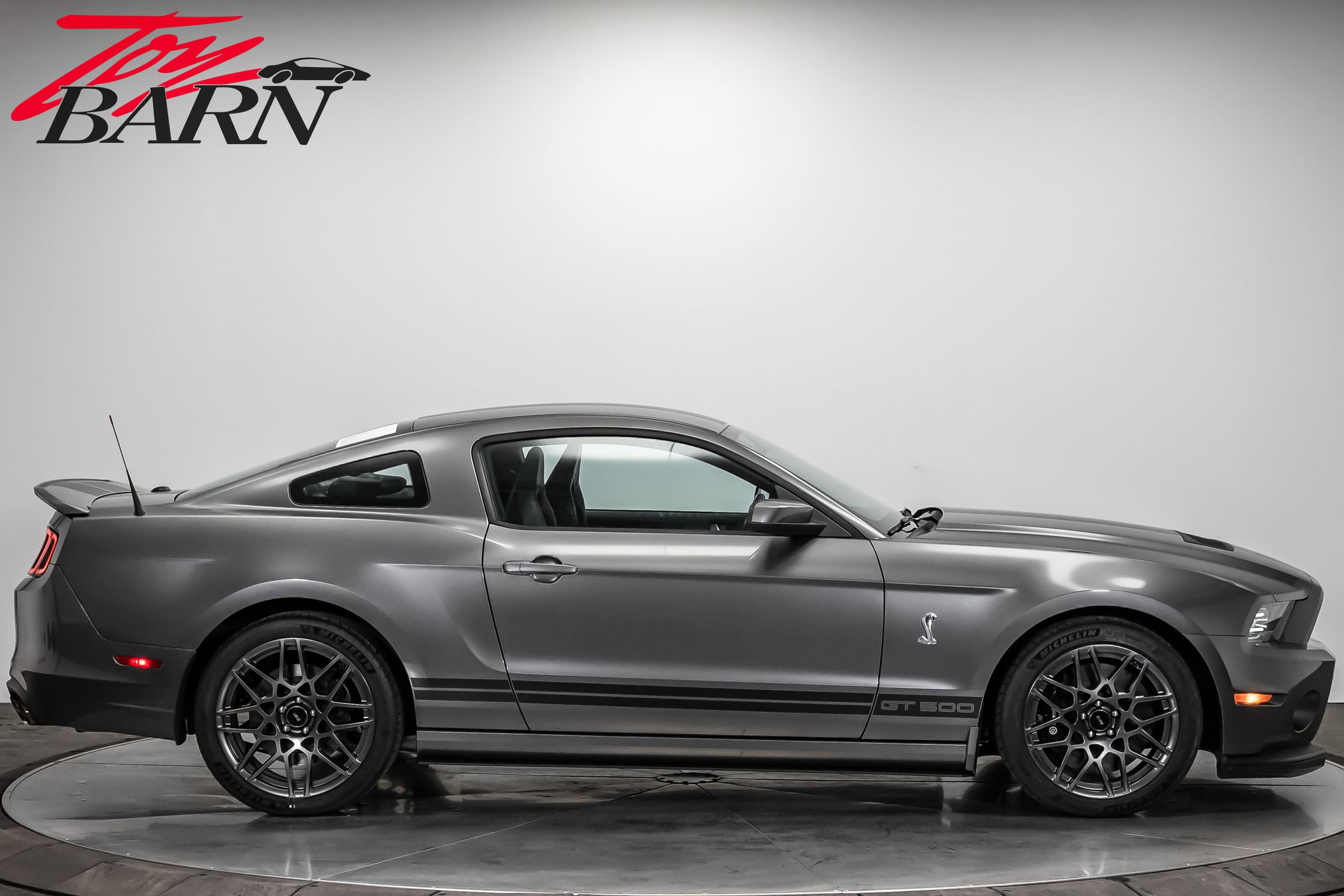 Used 2014 Ford Mustang Shelby GT500 w/ Equipment Group 821A image 6