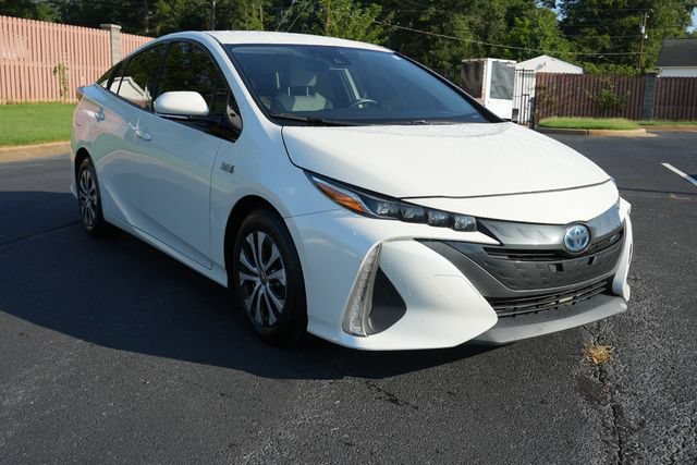 Used 2020 Toyota Prius Prime XLE FWD image 1