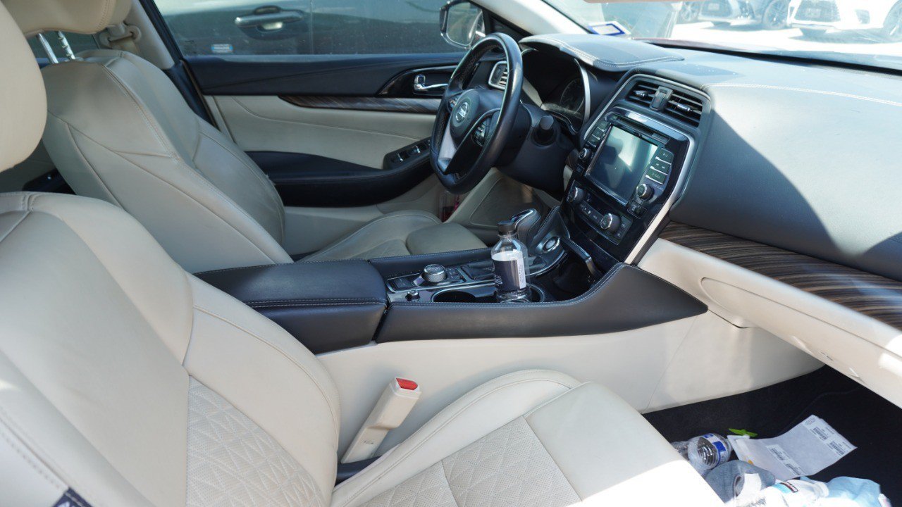 Used 2016 Nissan Maxima Platinum FWD image 9