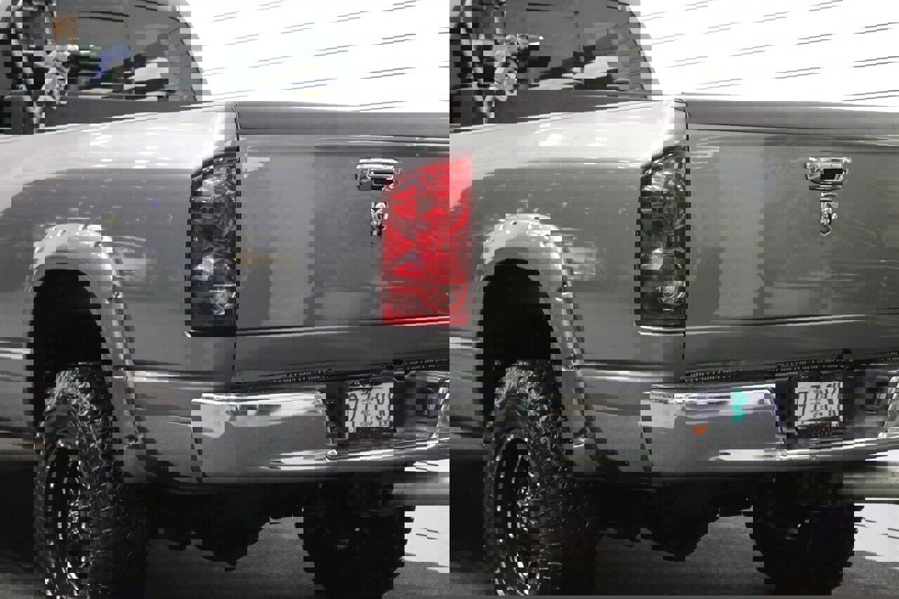 Used 2007 Dodge Ram 3500 Truck Laramie image 39