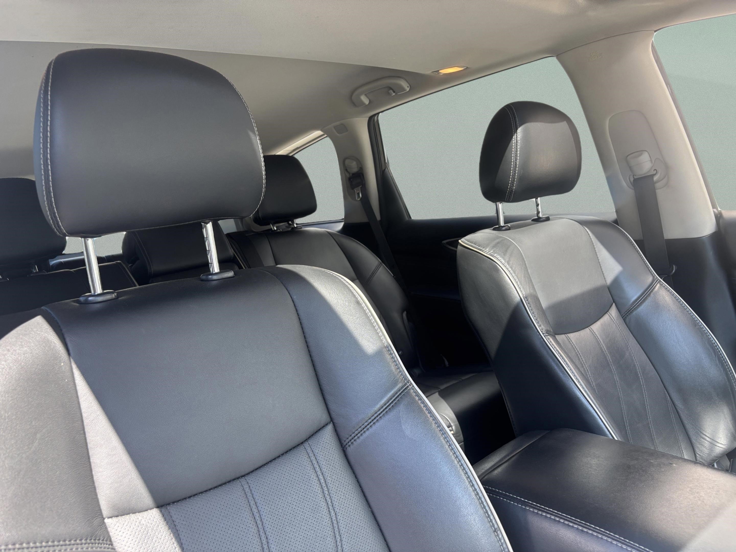 Used 2019 INFINITI QX60 Luxe w/ Essential Package image 20
