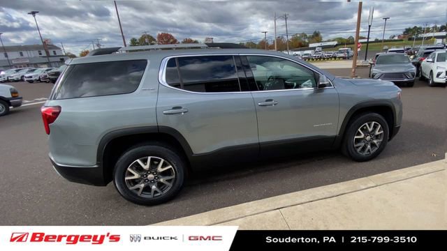 Certified 2023 GMC Acadia SLE w/ Driver Convenience Package image 10