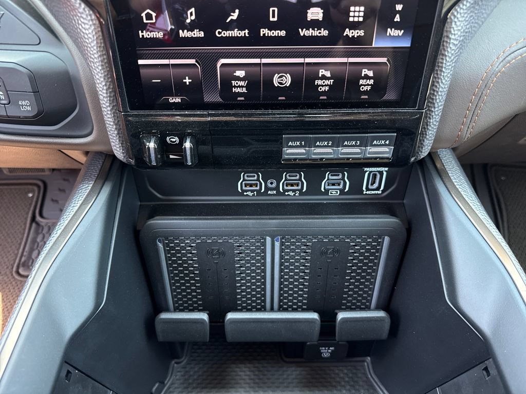 New 2026 RAM 3500 Longhorn AWD/4WD image 21