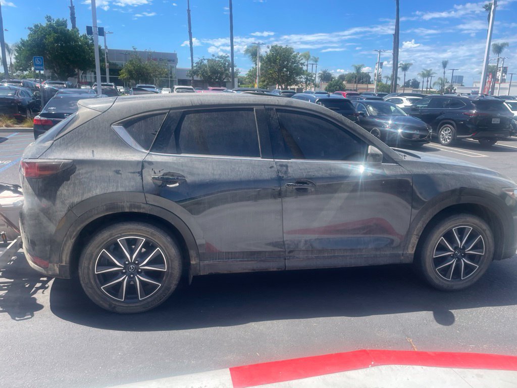 Used 2018 MAZDA CX-5 Touring w/ Preferred Equipment Package AWD/4WD image 29