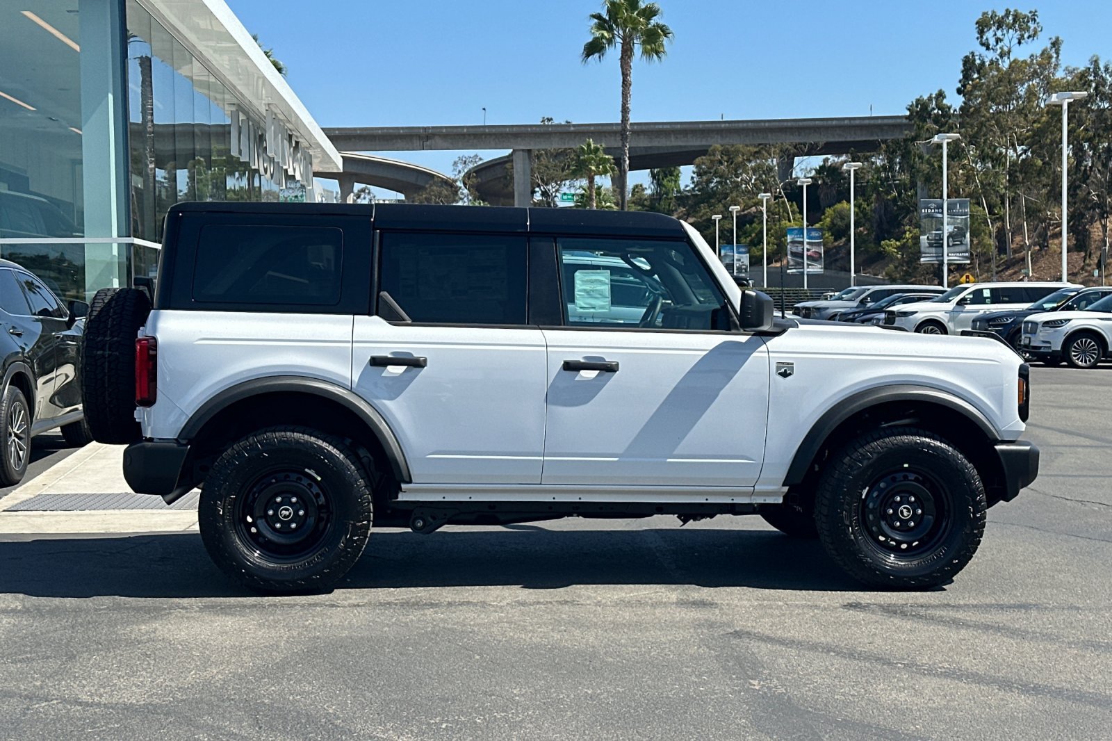 New 2026 Ford Bronco Big Bend AWD/4WD image 2