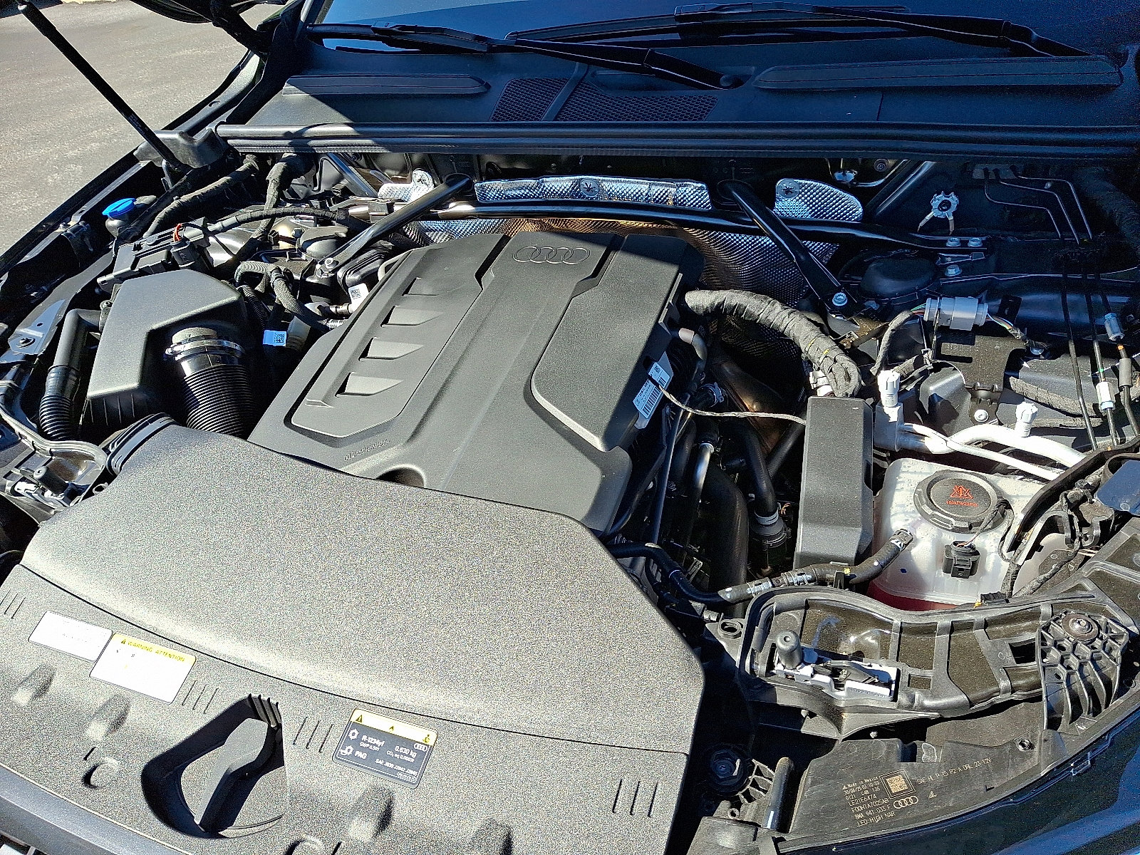 Used 2025 Audi Q5 Premium image 30