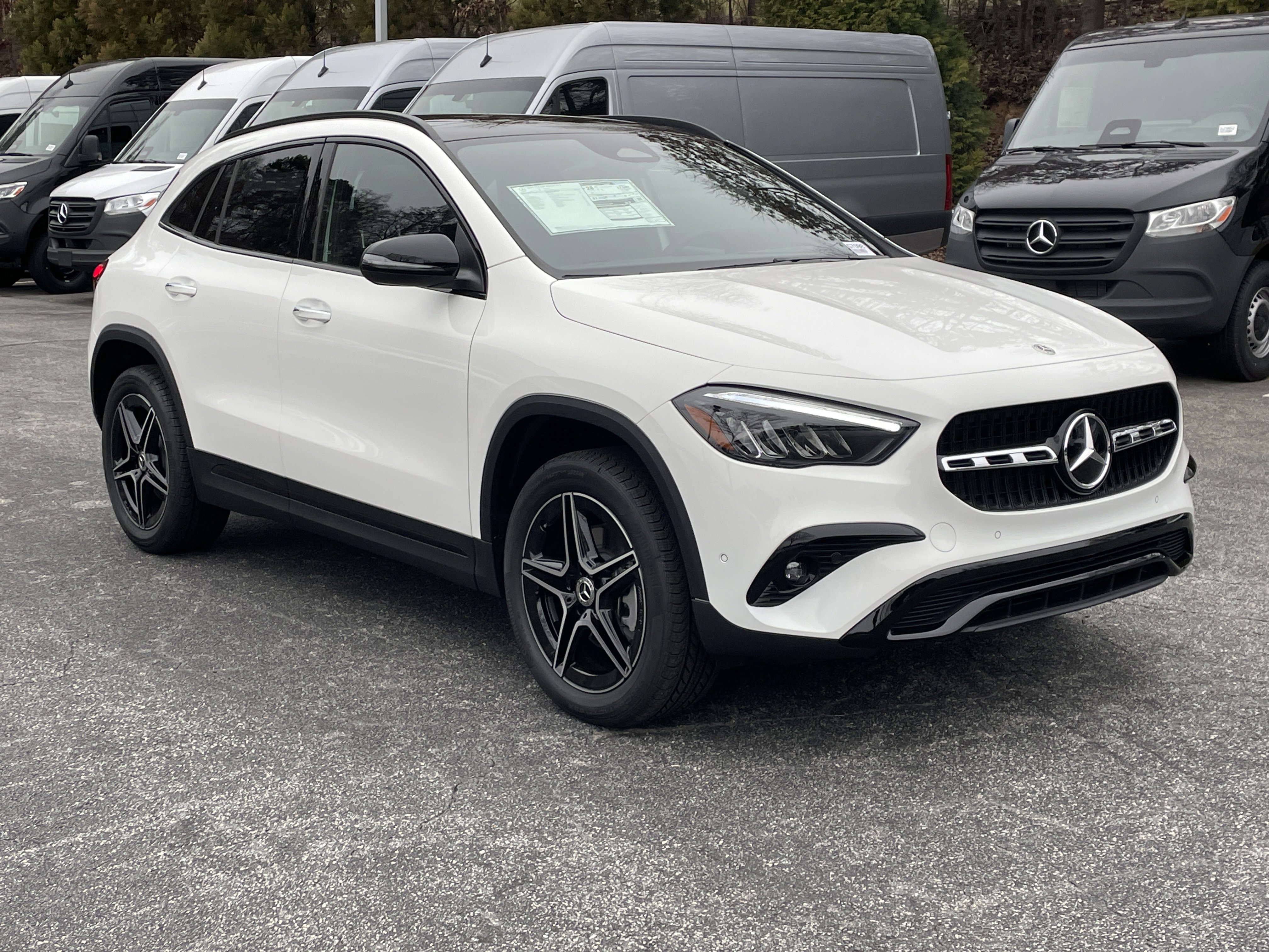 New 2026 Mercedes-Benz GLA 250 4MATIC image 4