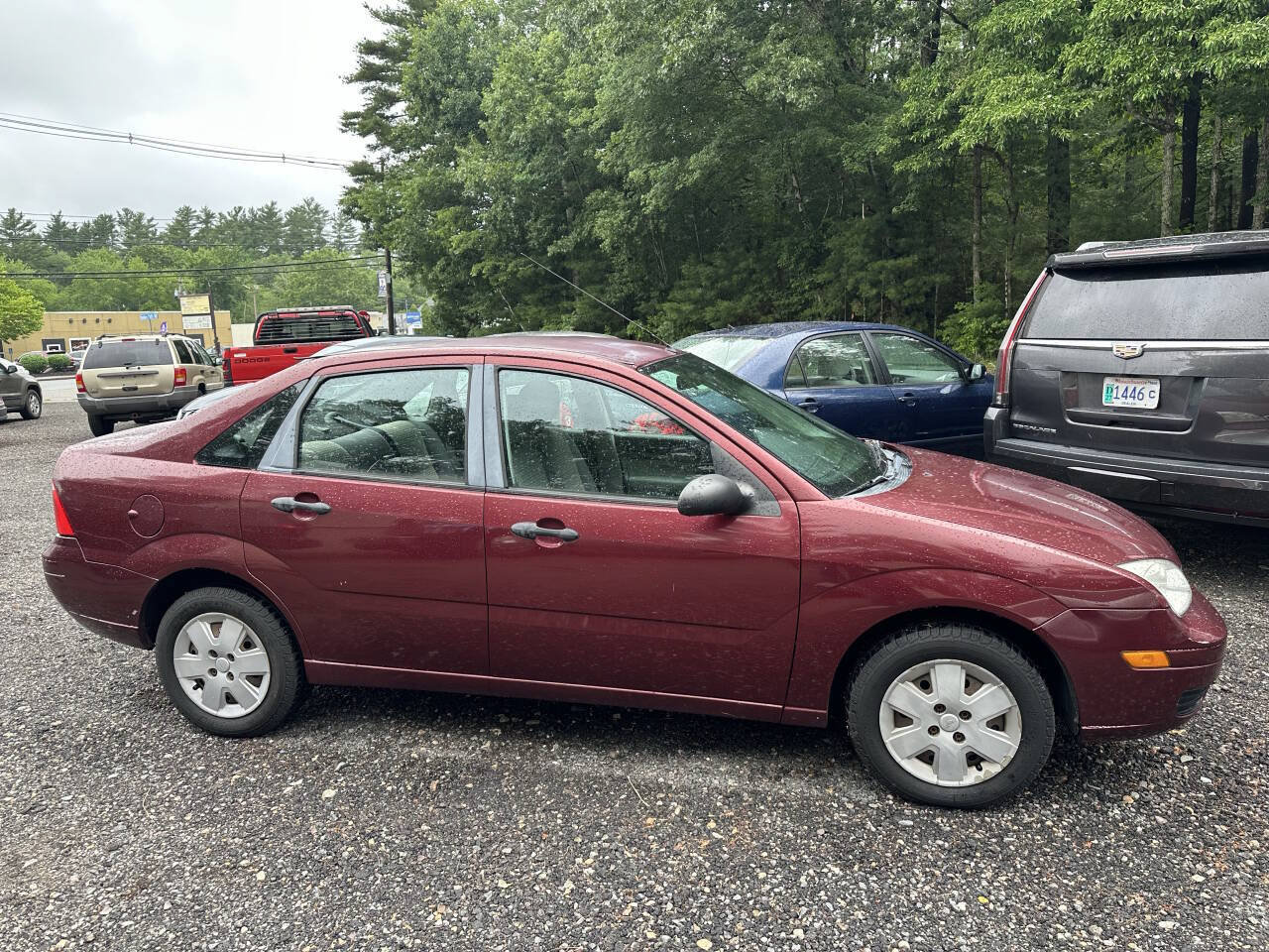 Used 2007 Ford Focus SES FWD image 2