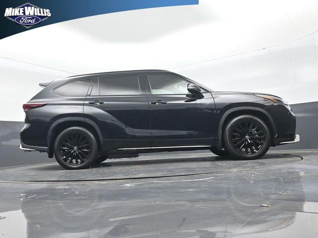 Used 2024 Toyota Highlander XSE image 24