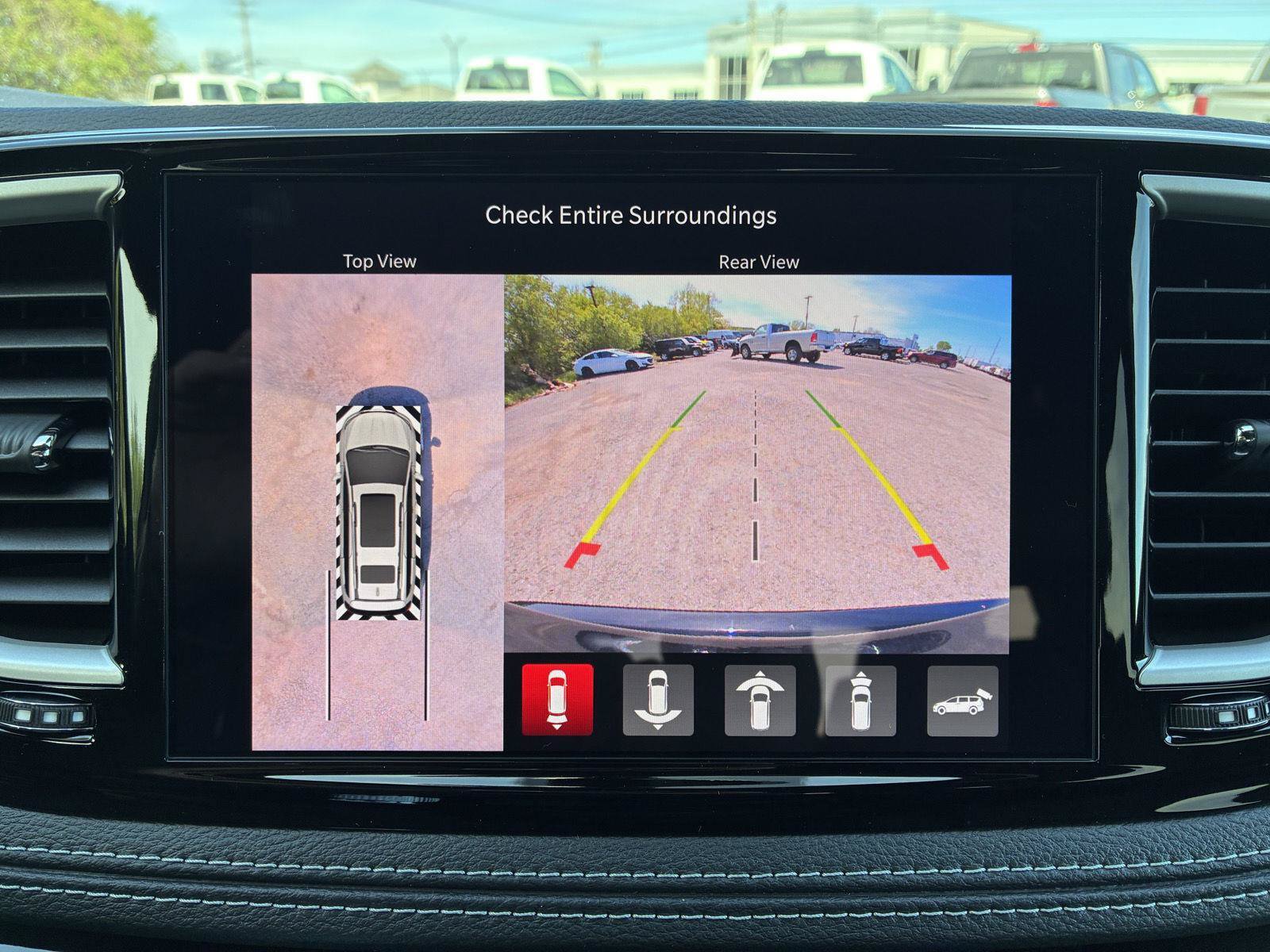New 2027 Chrysler Pacifica Select AWD/4WD image 40