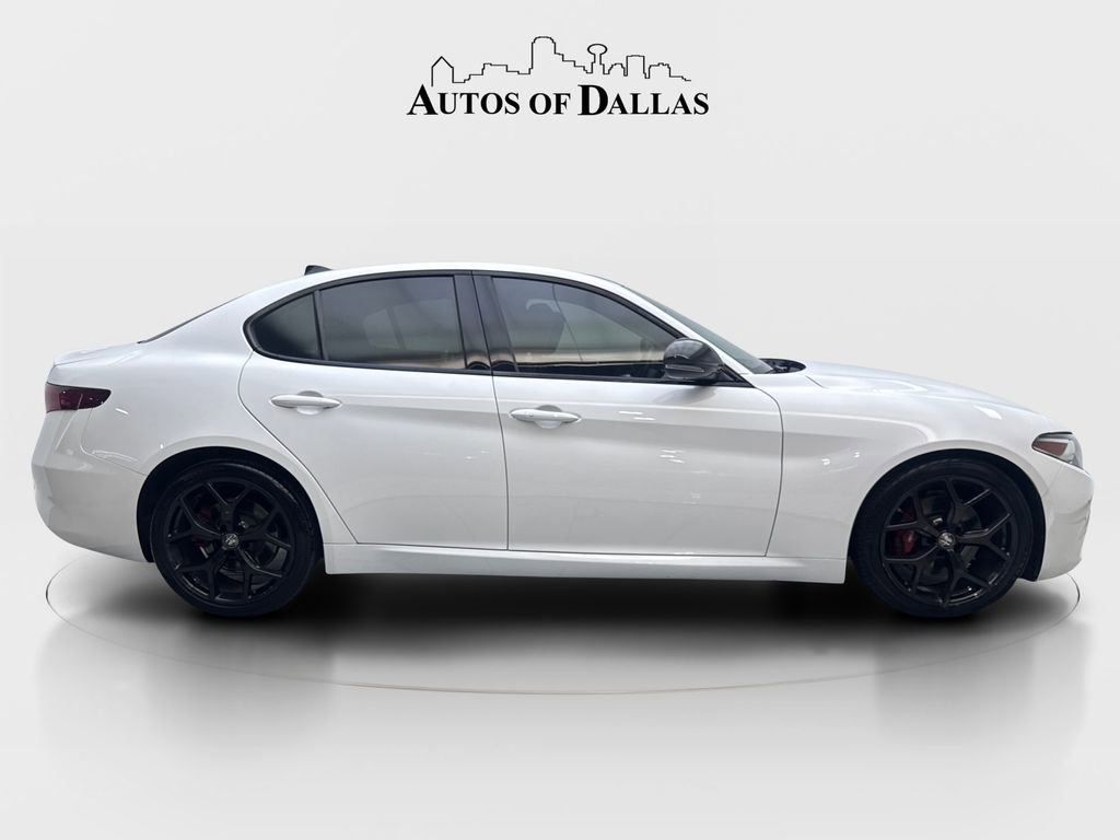 Used 2021 Alfa Romeo Giulia Ti w/ Nero Edizione RWD image 10