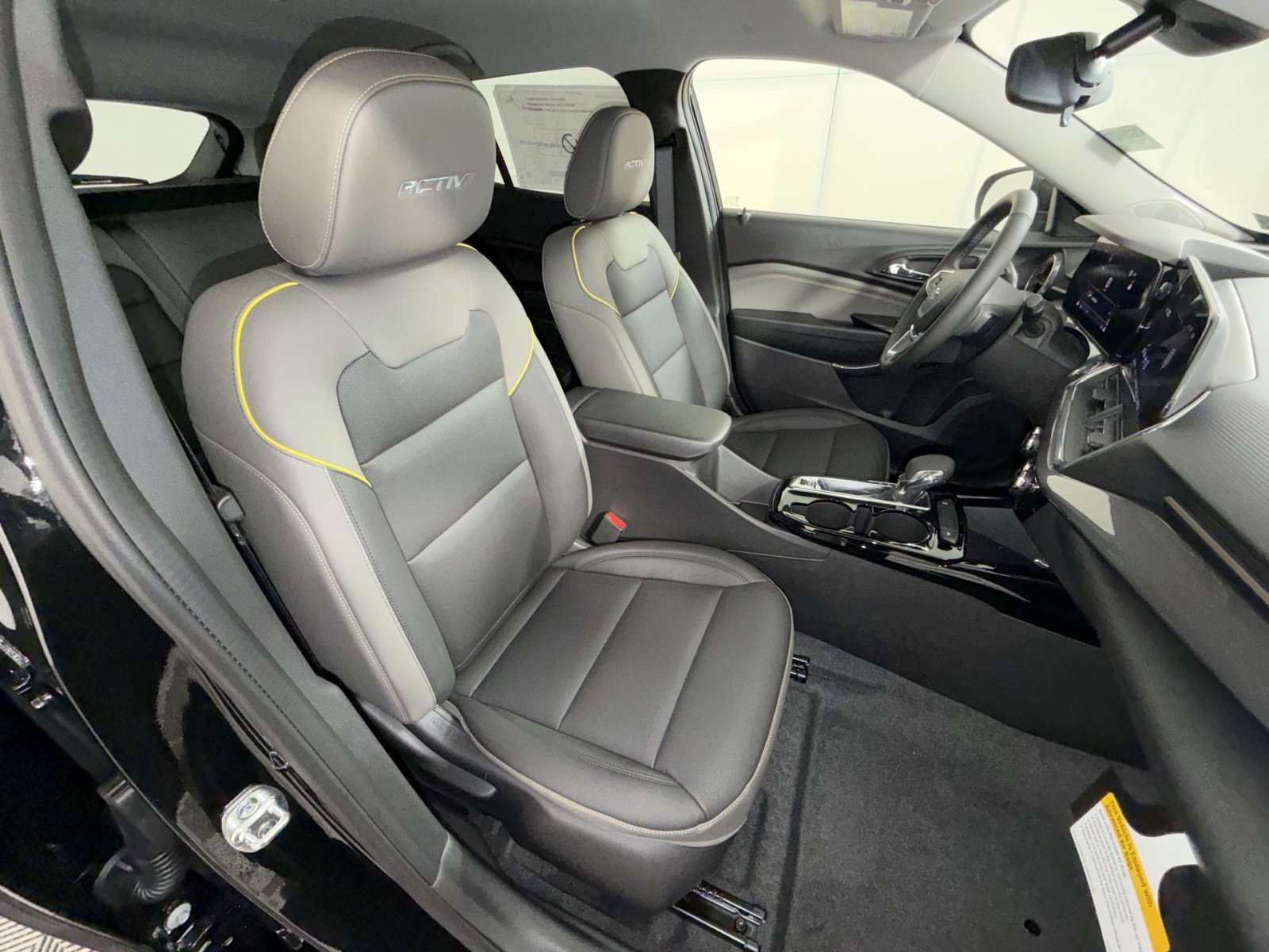 New 2026 Chevrolet Trax ACTIV image 25