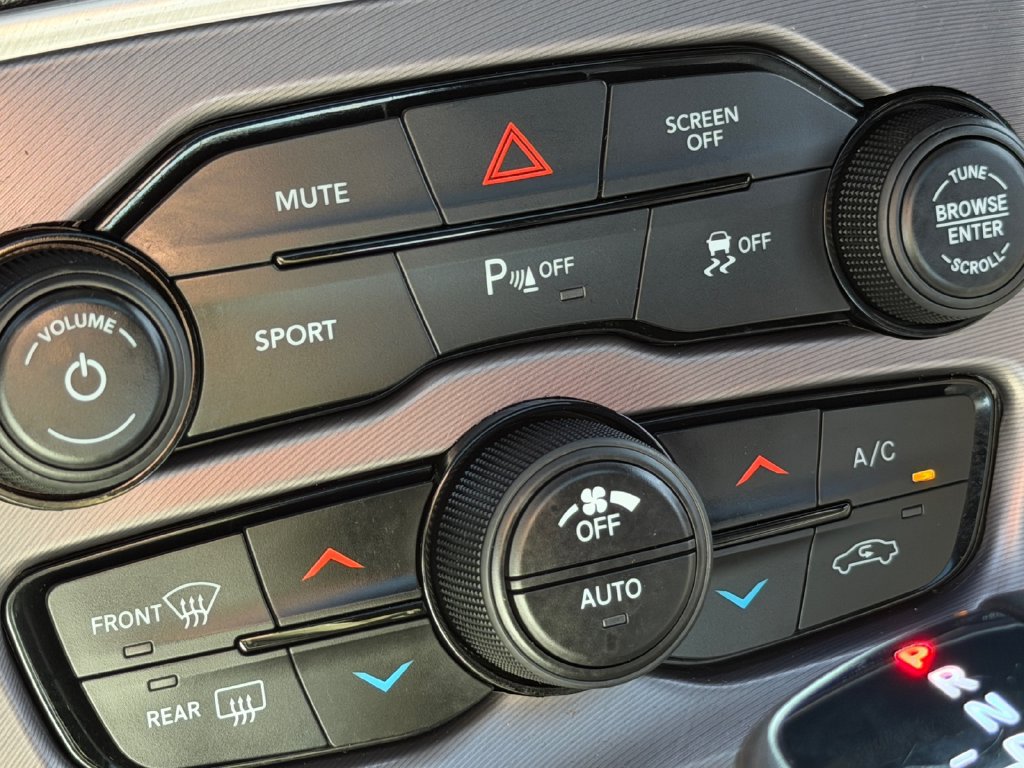 Used 2019 Dodge Challenger SXT w/ Plus Package AWD/4WD image 10