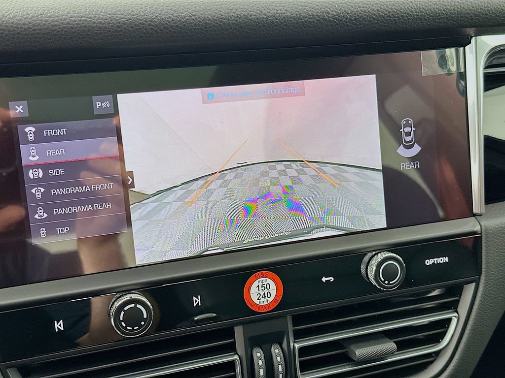 New 2026 Porsche Macan AWD/4WD image 17
