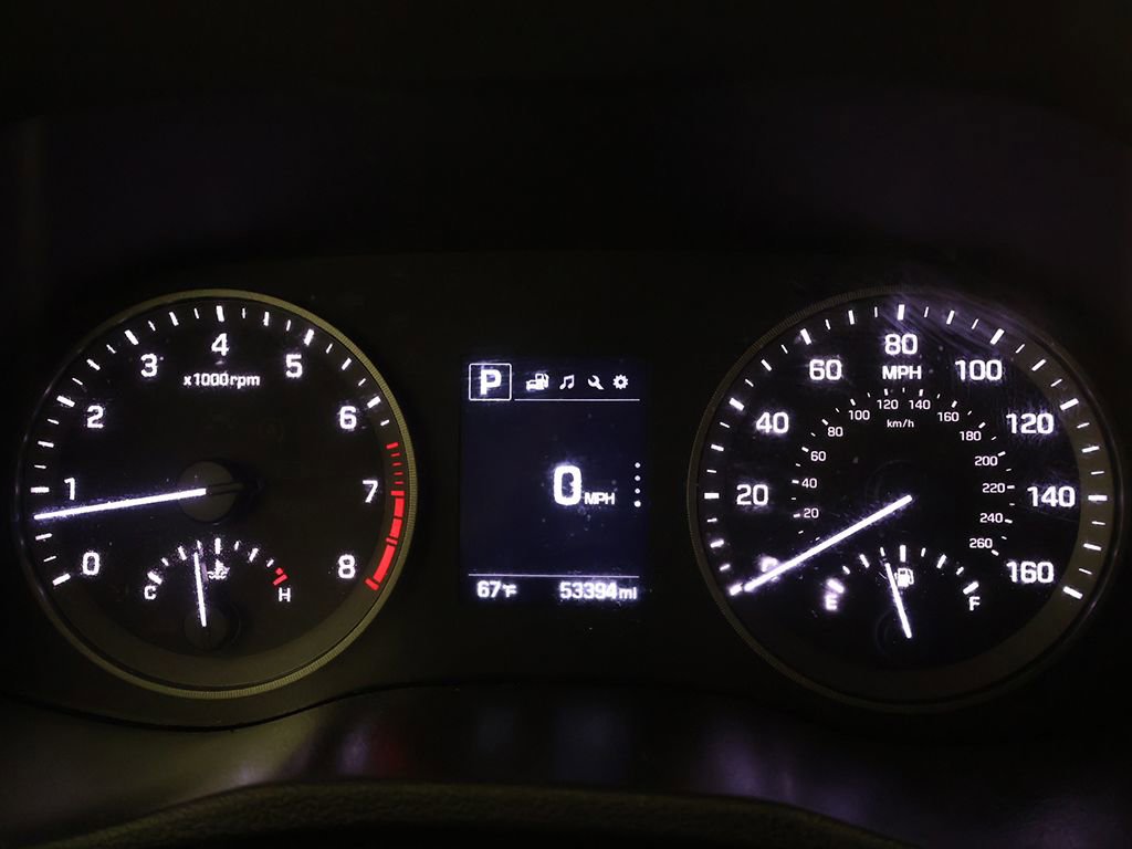 Used 2018 Hyundai Tucson Sport AWD/4WD image 34