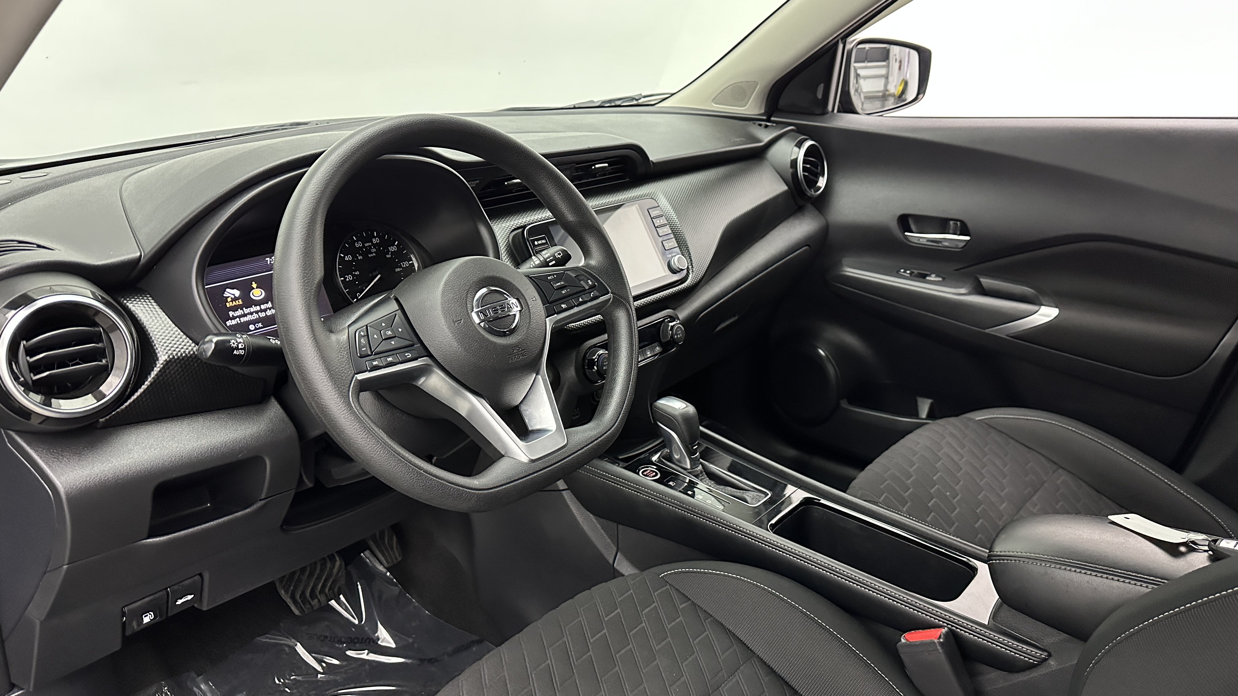 Used 2021 Nissan Kicks SV FWD image 12