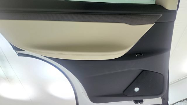 Used 2018 Tesla Model X 75D AWD/4WD image 48