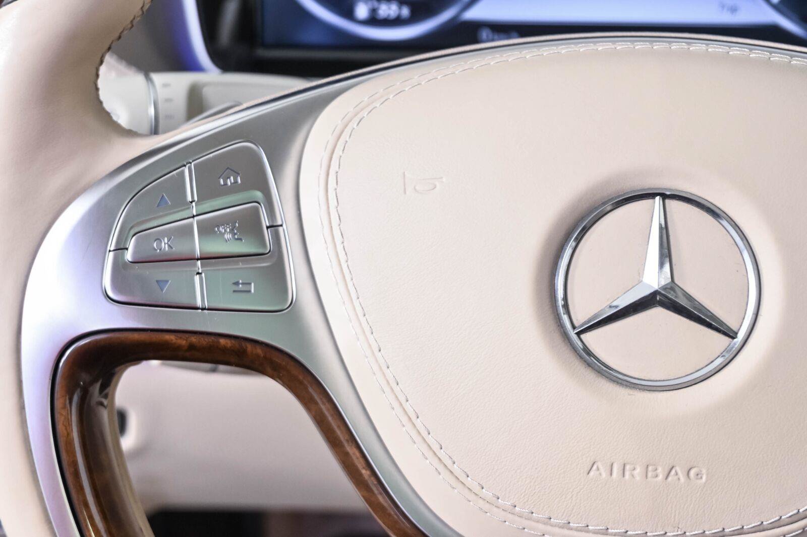 Used 2017 Mercedes-Benz S 550 Sedan w/ Premium Package image 10
