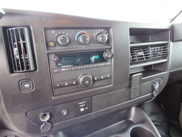 Used 2024 GMC Savana 2500 w/ Driver Convenience Package image 16