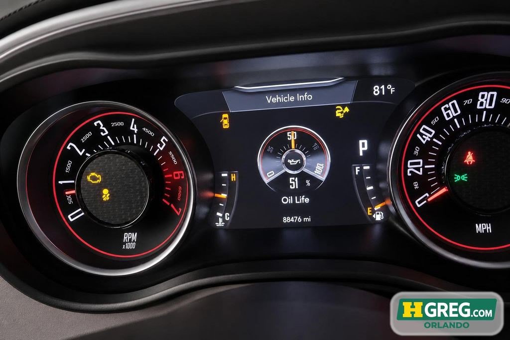 Used 2019 Dodge Challenger R/T RWD image 13
